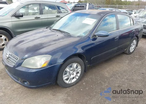 2005 Nissan Altima 2.5 S from USA, damaged, VIN 1N4AL11D65C364714